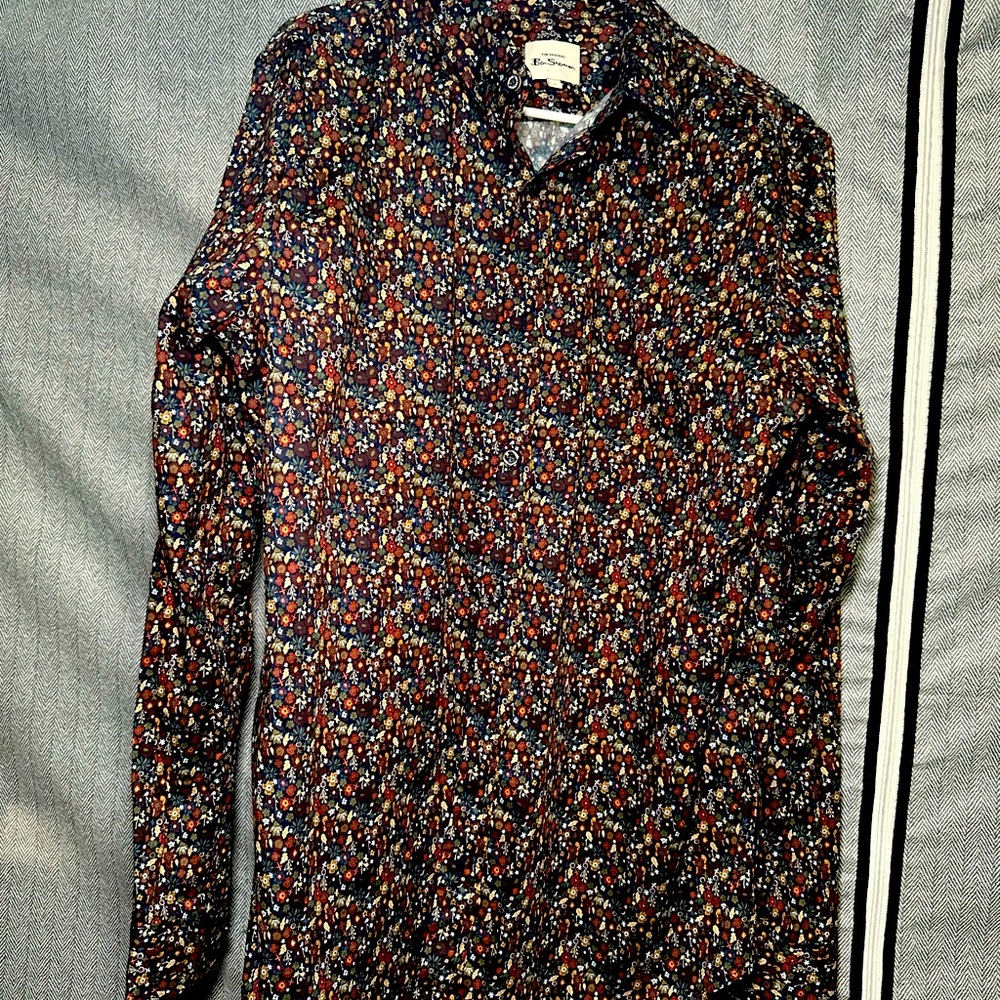 Ben Sherman large size floral shirt